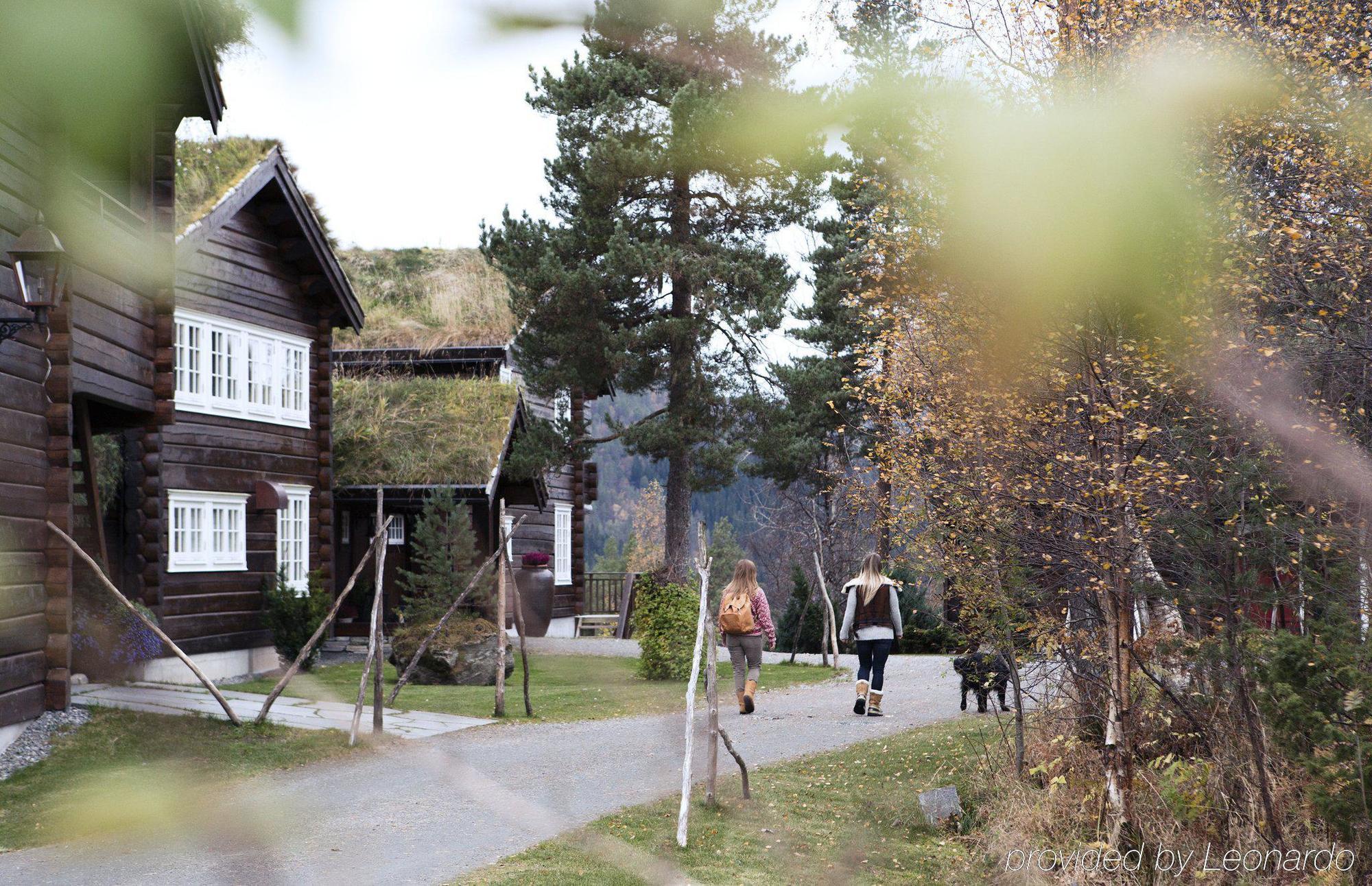 Storfjord Hotel Skodje Exteriör bild