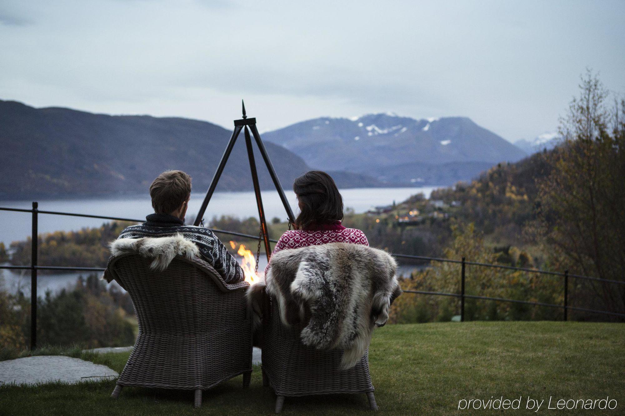 Storfjord Hotel Skodje Exteriör bild